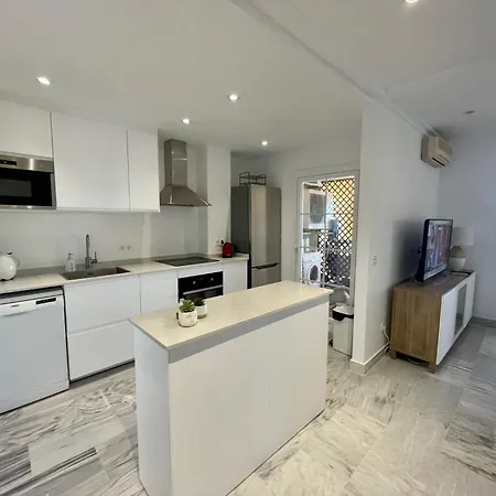 Apartment Walking Distance To Puerto Banus Sea View Marbella